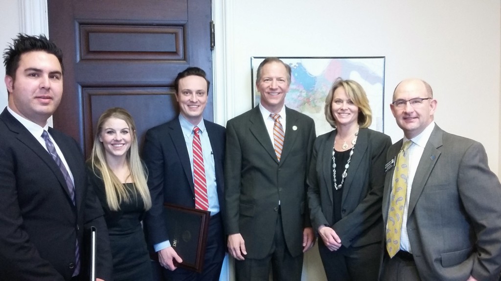 I was visited by members of the Missouri Society of Anesthesiologists during their lobby day at the Capitol. 