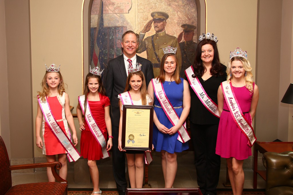 America's US Miss Scholarship Program visited the Capitol this week. Shown: Alanna Tapley- Miss Missouri Midwest Tween, Rylee White - Miss Missouri Jr Tween, Chloe Layton - Miss Missouri Tween, Alyssa Johnson- Miss Missouri Junior Miss, Jeannette Cruz. - Miss Missouri, Abigail Maiden - America's U.S. National Tween 2015-2016