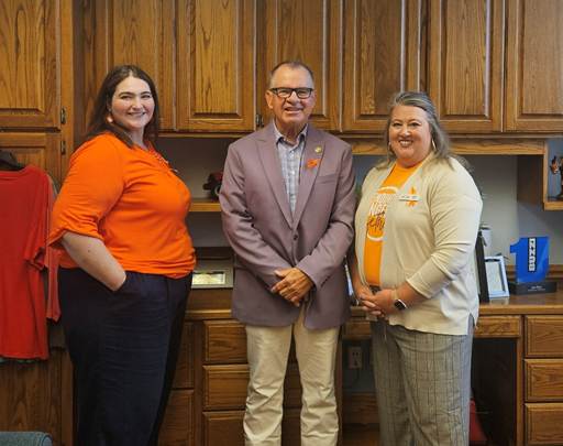 A picture containing indoorAI-generated content may be incorrect.